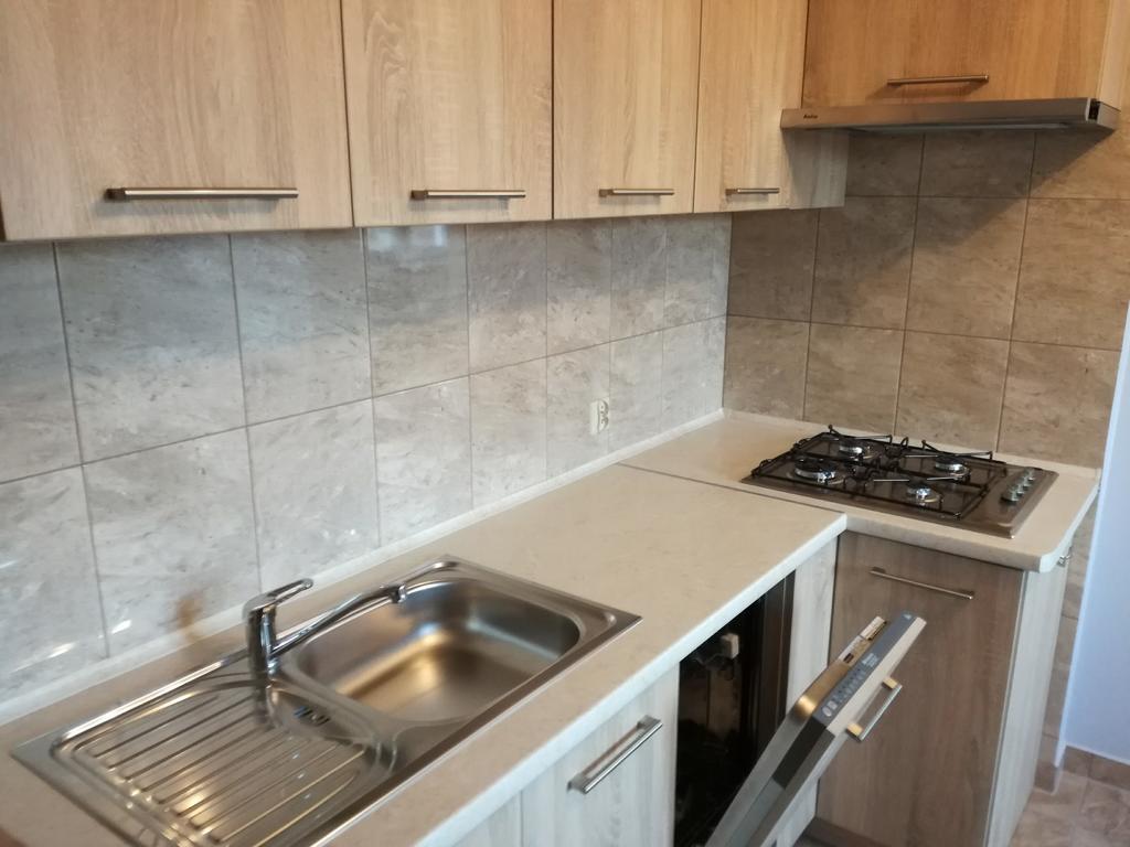 Gospodarstwo Agroturystyczne Z Basenem & Spa I Alpakami Elk Luaran gambar